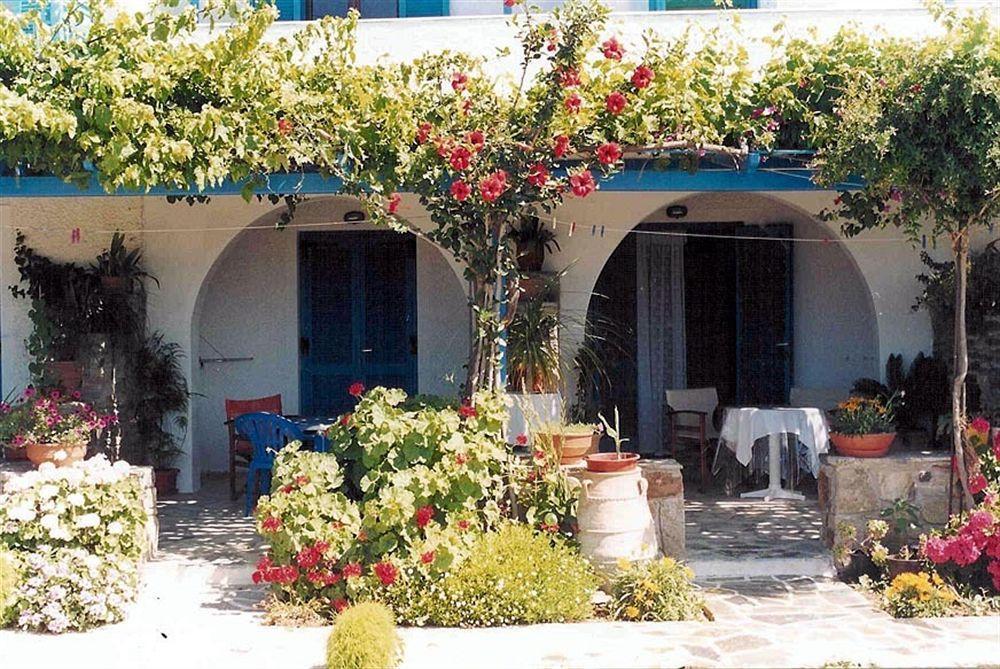 Studios Diogenis Naxos City Exterior photo